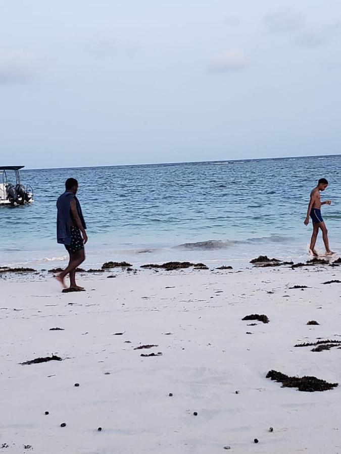 Diani Palm Resort Диани-Бич Экстерьер фото